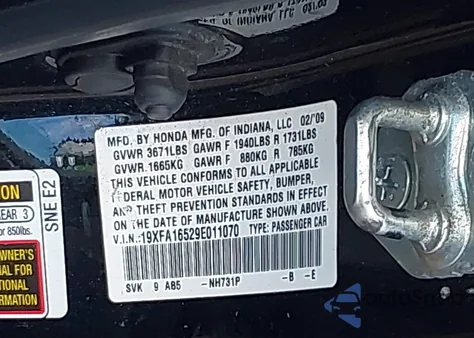 2009 Honda Civic Lx from USA, damaged, VIN 19XFA16529E011070